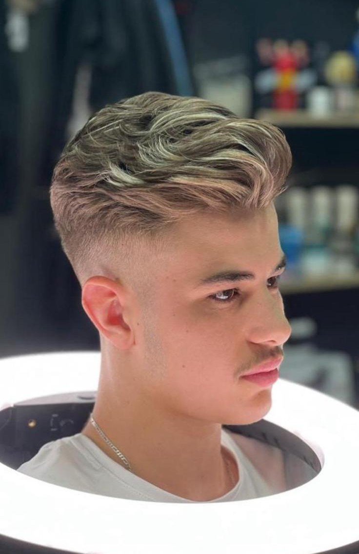 Coupe stylée réalisée au salon